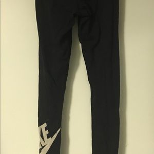 Nike leggings